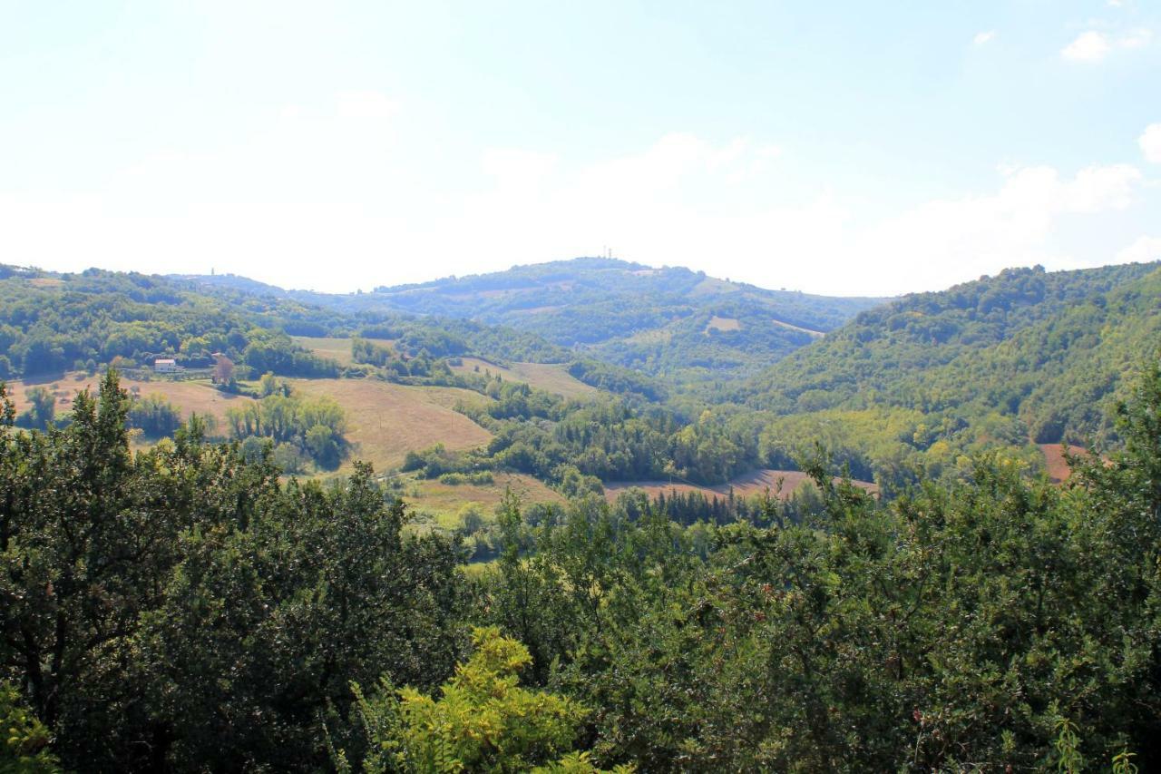 La Rupe Del Falco Monteciccardo Экстерьер фото